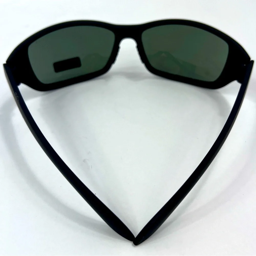 ⭐️TOMMY HILFIGER💯BLACK FRAME, SPORTS, OLIVE GREEN LENSES, SUNGLASSES **UNISEX**